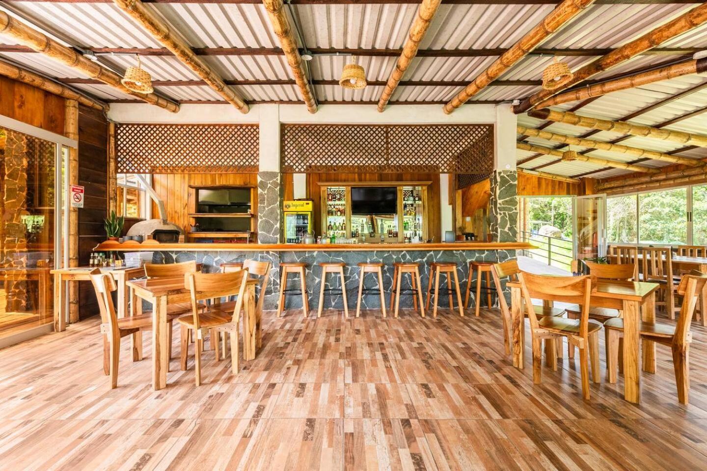 Hotel Rivel - Restaurant & Nature Retreat 图里亚尔瓦 外观 照片