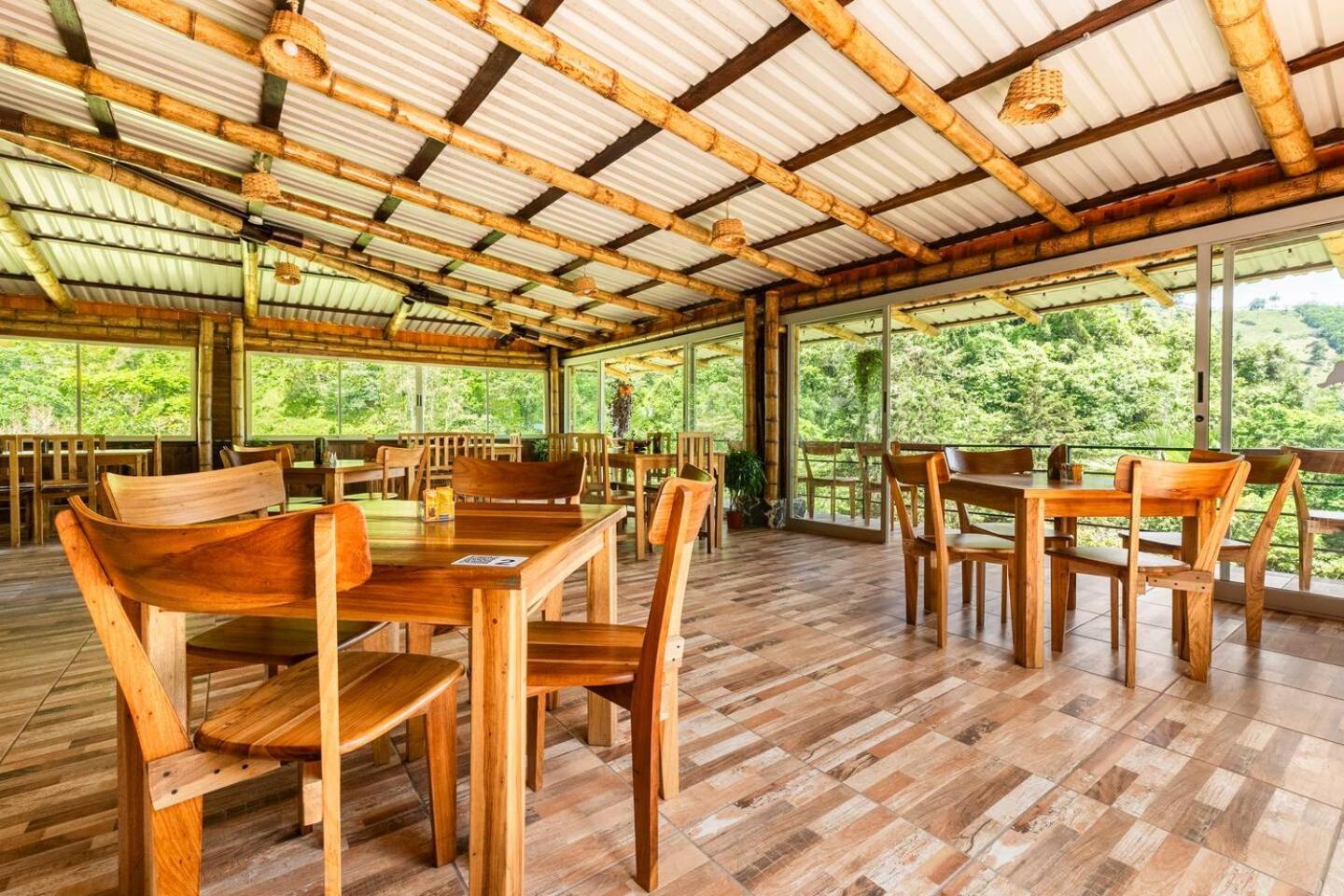 Hotel Rivel - Restaurant & Nature Retreat 图里亚尔瓦 外观 照片